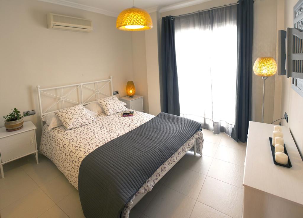 Apartment Ambrosia Nerja Habitación foto