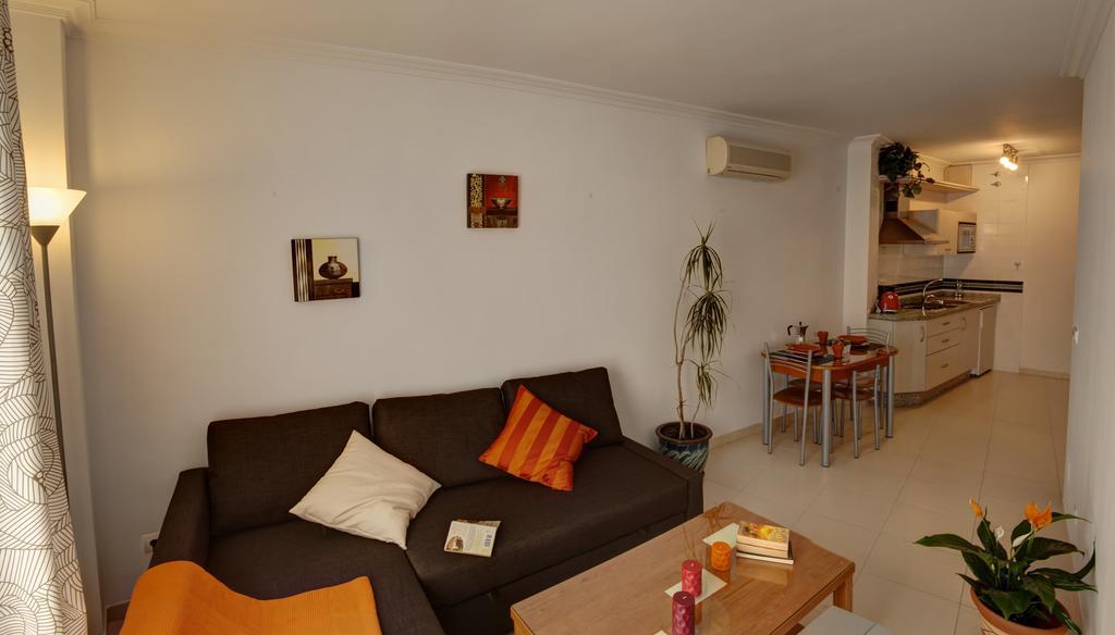 Apartment Ambrosia Nerja Habitación foto